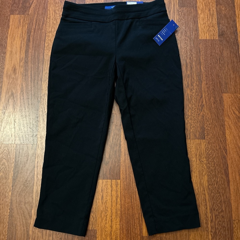 Apt 9 Brynn Black Mid Rise Capri Pants Size 2P Regular Stretch Fabric